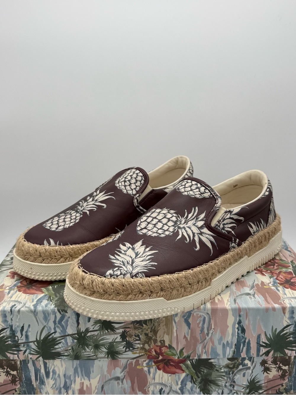 Valentino Men’s Burgundy Pineapple Slip-On Espadrille Sneakers Size 8.5 US